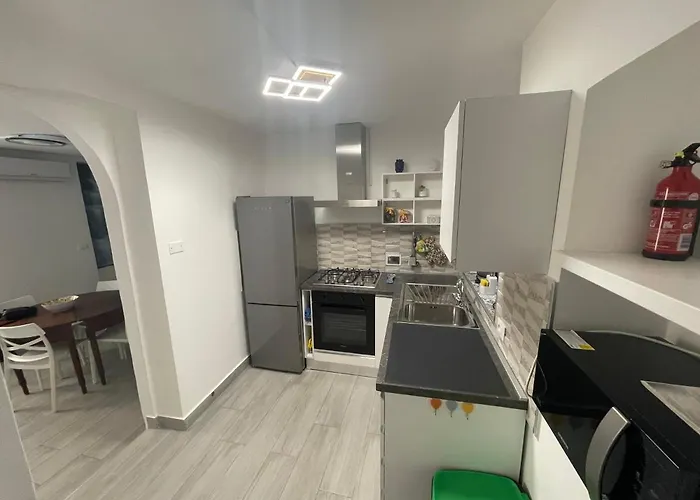 Mondello - La Casa Del Vecchio Pescatore Παλέρμο