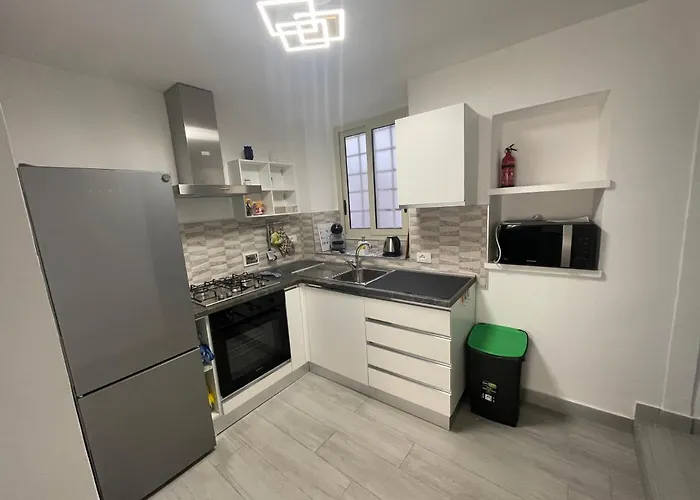 Mondello - La Casa Del Vecchio Pescatore *